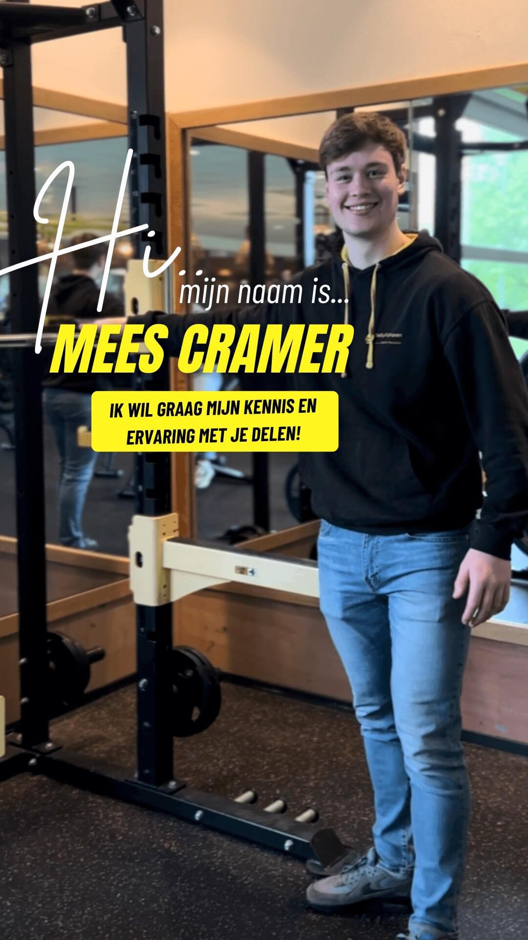 Mees Cramer Portret van Mees Cramer. Operationeel medewerker, personal trainer en groepslesinstructeur.